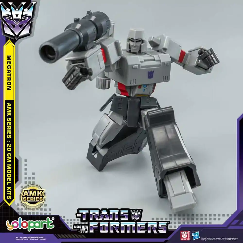 Transformers Generation One AMK Series Megatron Műanyag modell készlet 20 cm termékfotó