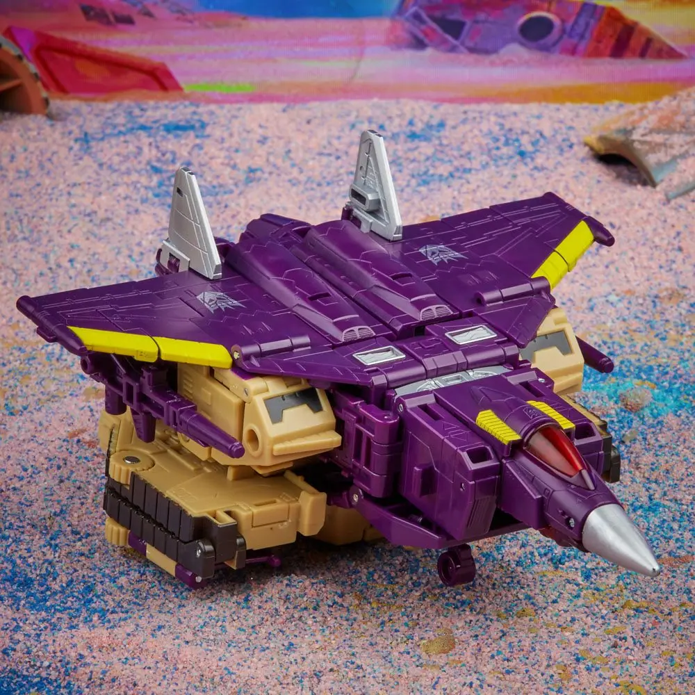 Transformers Generations Legacy Leader Class 2022 Blitzwing akciófigura 18 cm termékfotó