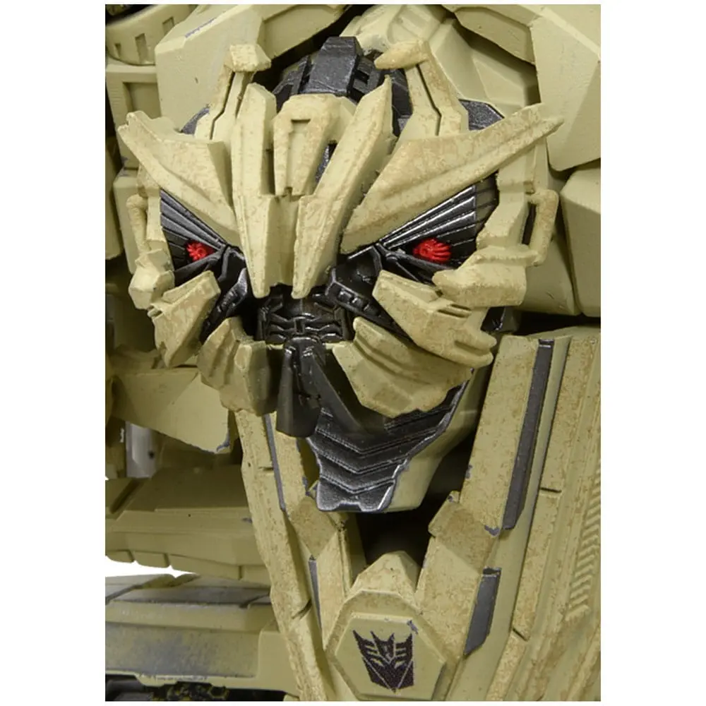 Transformers Masterpiece Movie Series MPM-14 Bonecrusher akciófigura 27 cm termékfotó