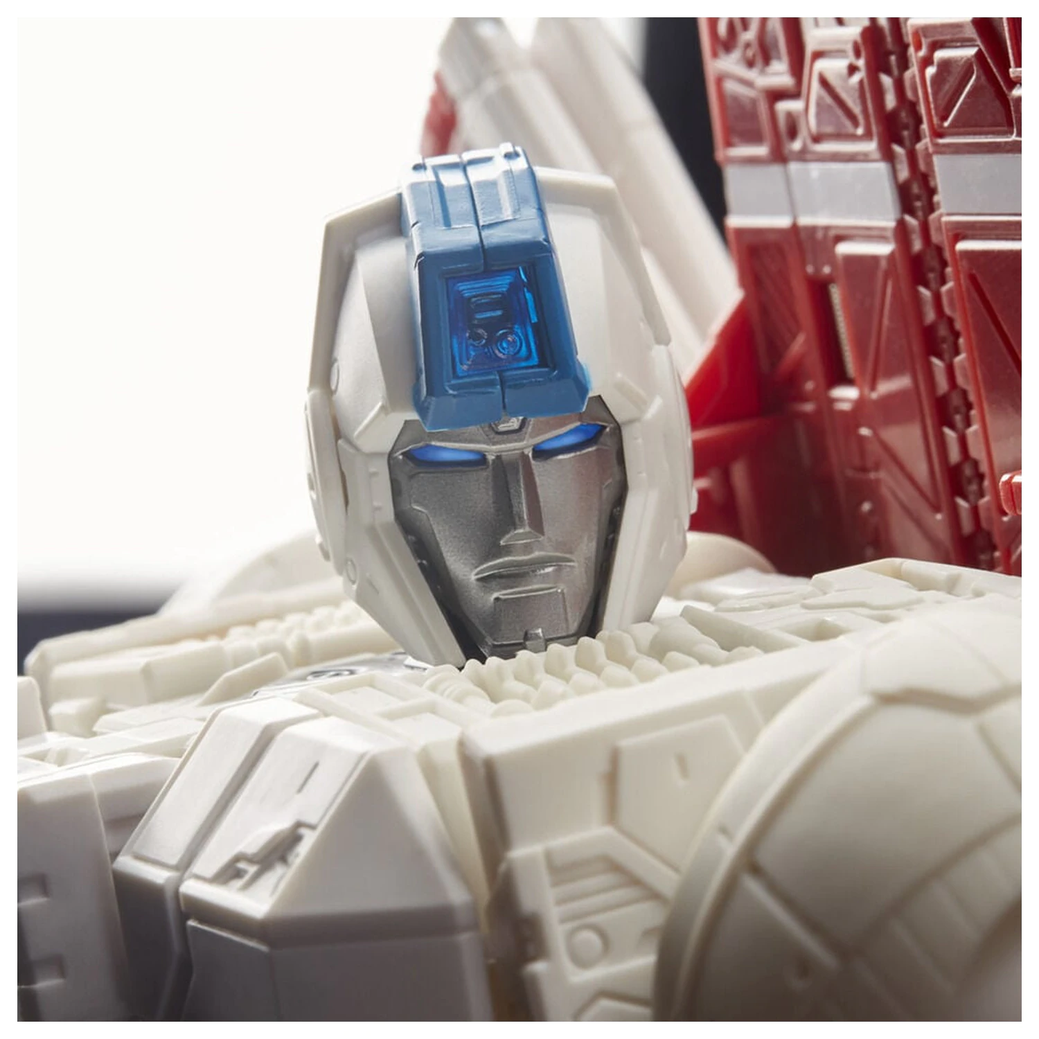 Transformers Siege War for Cybertron Jetfire figura 28cm termékfotó