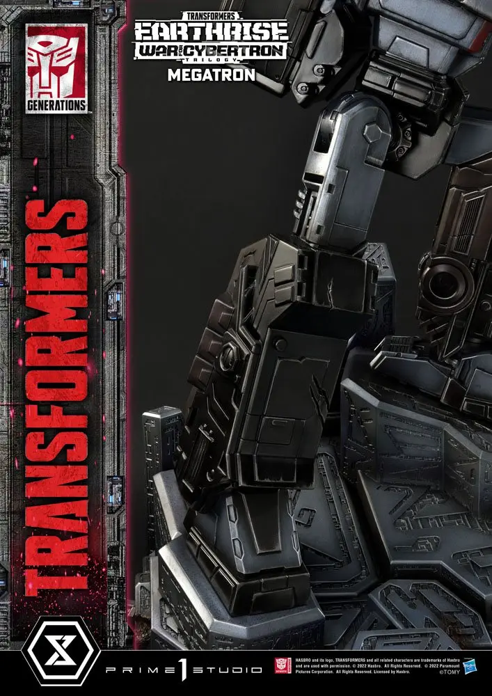 Transformers: War for Cybertron Trilogy Megatron szobor figura 70 cm termékfotó