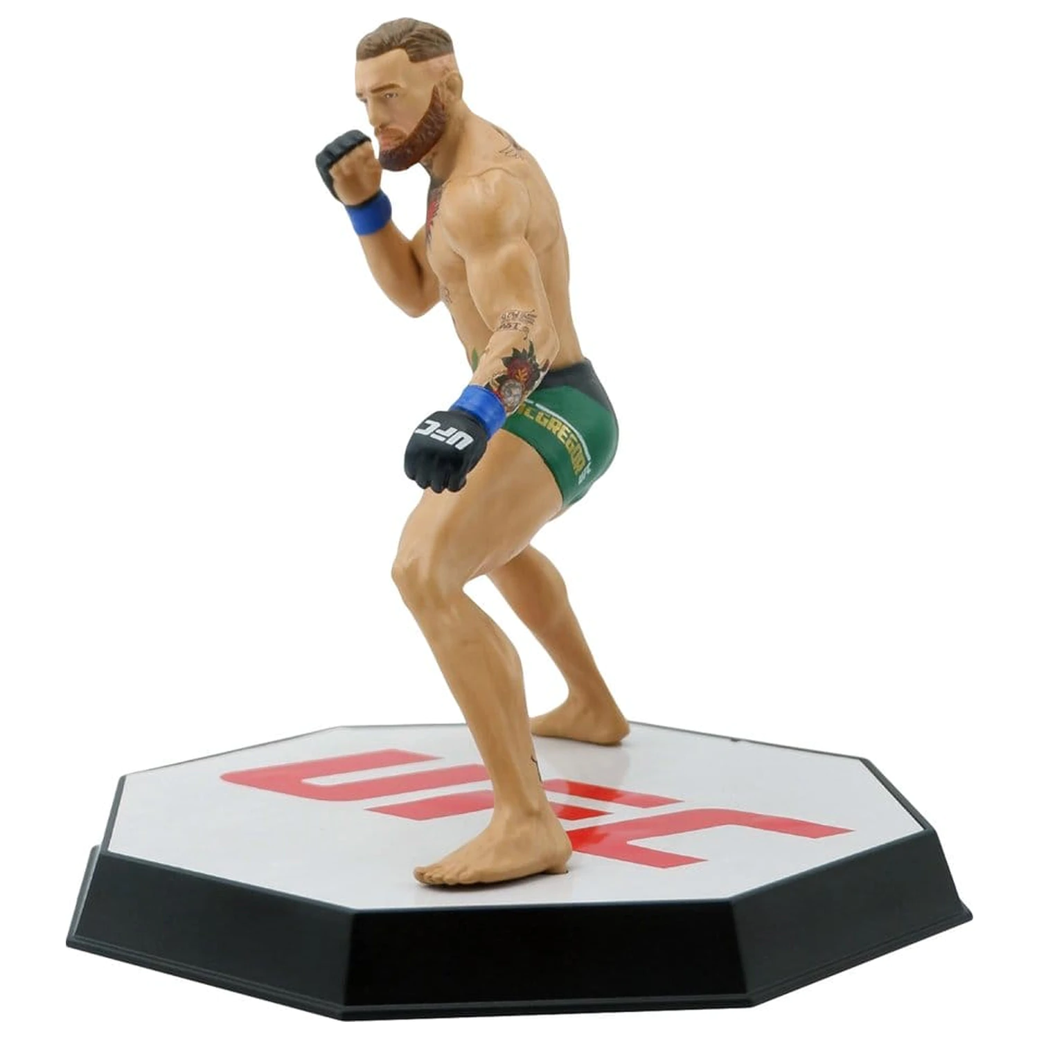 UFC McFarlane SportsPicks Conor McGregor szobor figura 15 cm termékfotó