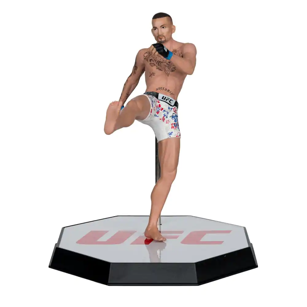UFC Posed Max Holloway PVC szobor figura 18 cm termékfotó