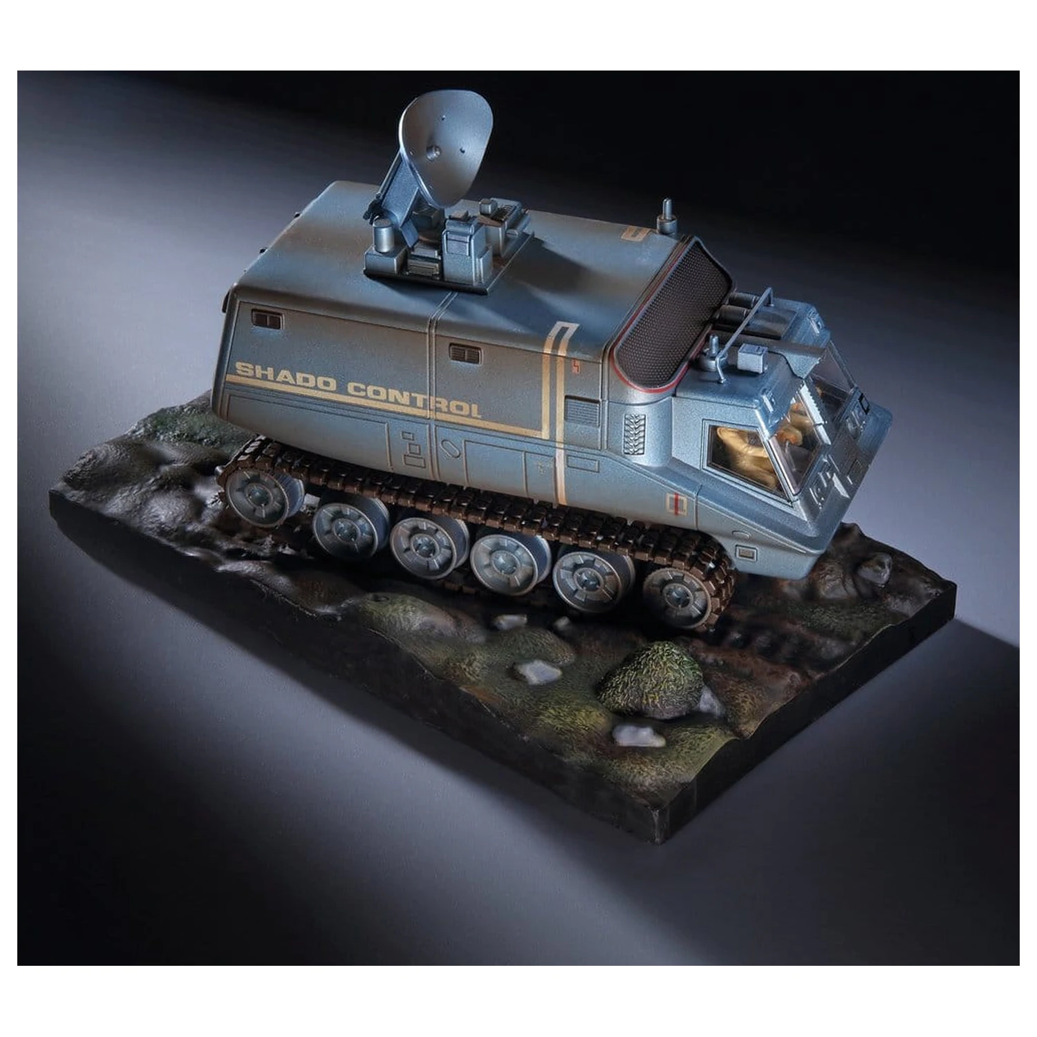 UFO Die-cast Model S.H.A.D.O. Mobile (with Radar) 17 cm termékfotó