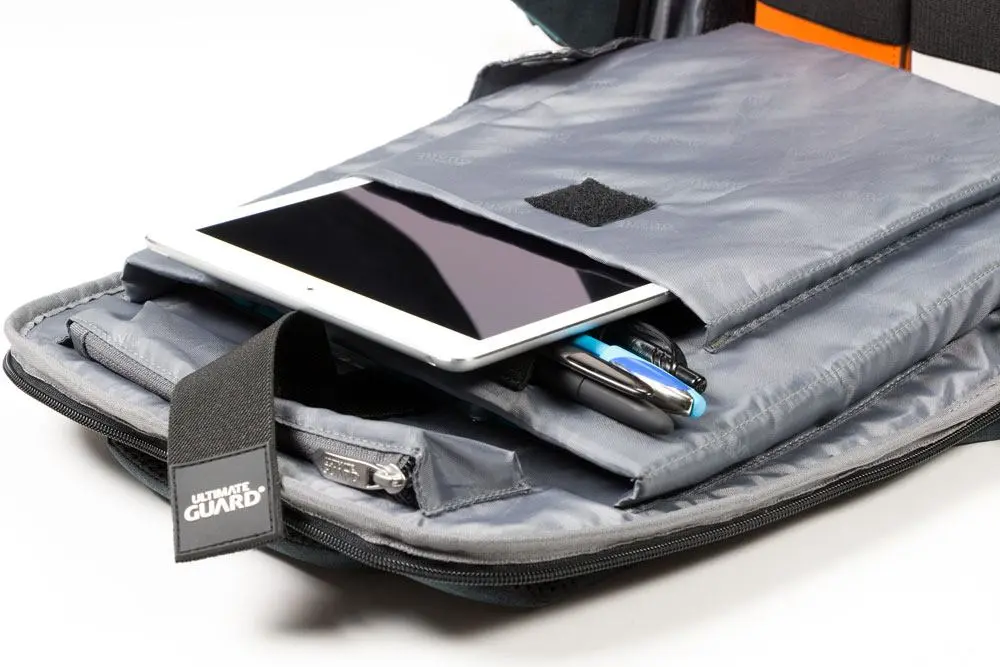 Ultimate Guard Anti-Theft  Ammonite táska hátizsák termékfotó