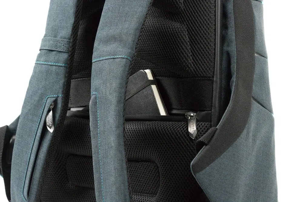 Ultimate Guard Anti-Theft  Ammonite táska hátizsák termékfotó