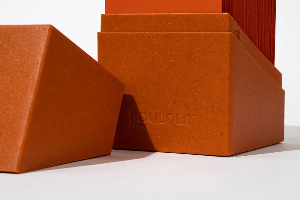Ultimate Guard Return To Earth Boulder Deck Case 100+ Standard Size Orange termékfotó