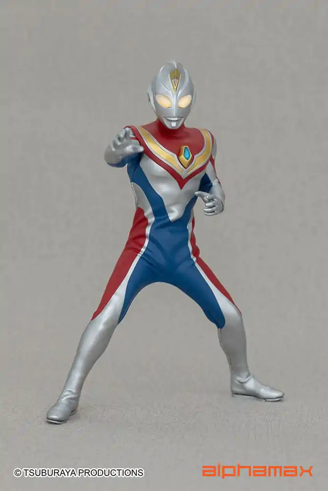 Ultraman Light-Up Dyna akciófigura 16 cm termékfotó