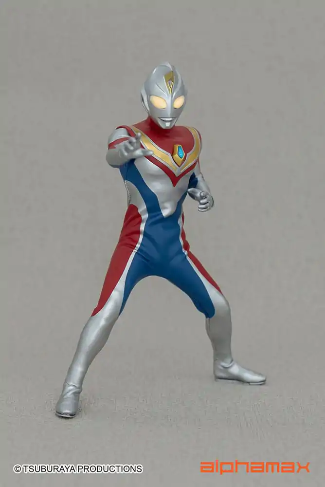 Ultraman Light-Up Dyna akciófigura 16 cm termékfotó