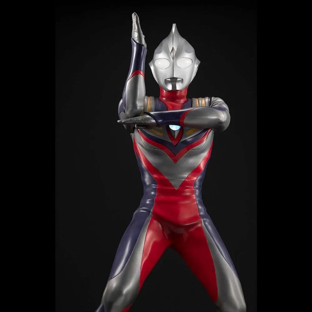 Ultraman Light-Up Ultimate Article Ultraman Tiga (Multi Type) figura 40 cm termékfotó