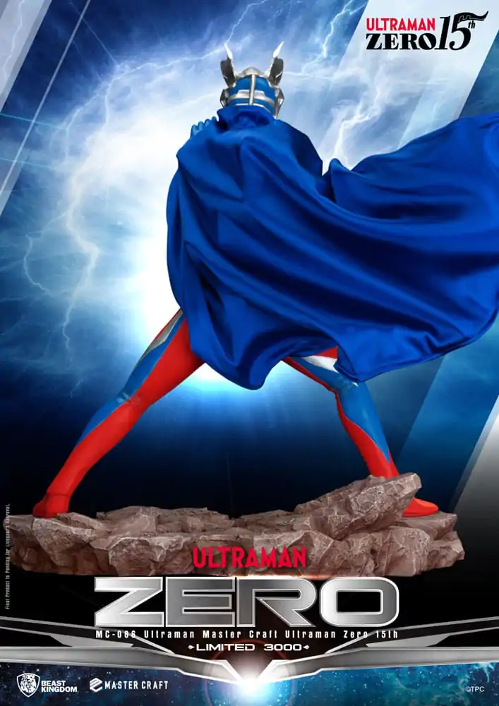 Ultraman Master Craft Ultraman Zero 15th szobor figura 41 cm termékfotó