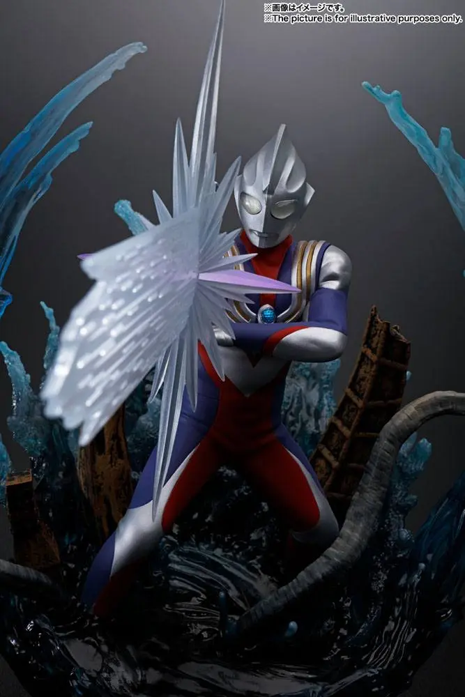 Ultraman Tiga FiguartsZERO Ultraman Tiga Multi Type PVC szobor figura 22 cm termékfotó