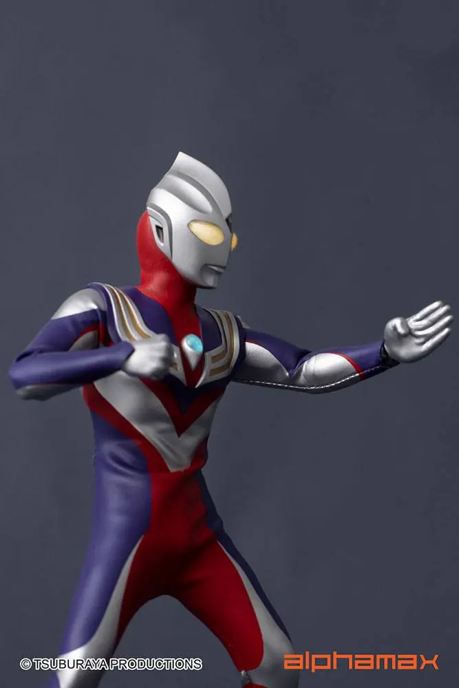 Ultraman Tiga Light-Up Tiga akciófigura 16 cm termékfotó