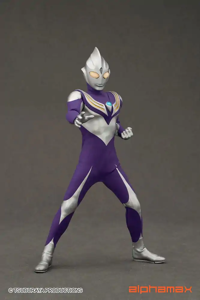 Ultraman Tiga Sky TypeLight-Up akciófigura 16 cm termékfotó