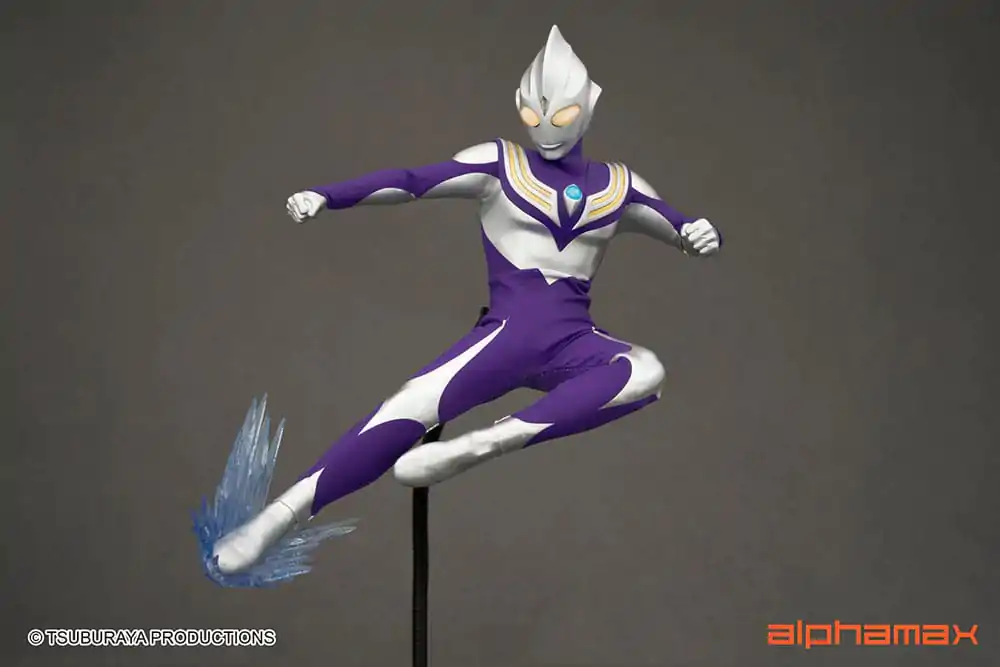 Ultraman Tiga Sky TypeLight-Up akciófigura 16 cm termékfotó