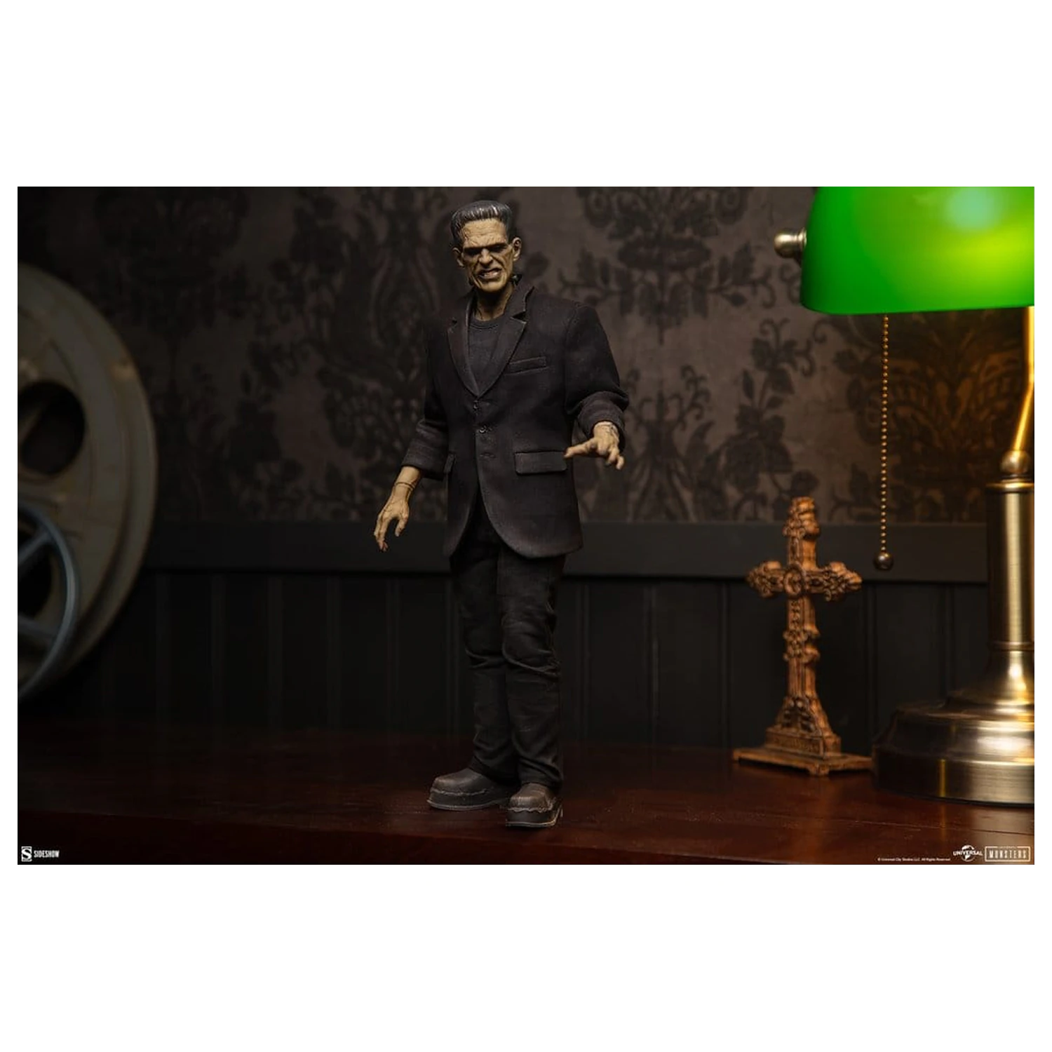 Universal Monsters 1/6 Frankenstein (Collector Edition) akciófigura 33 cm termékfotó