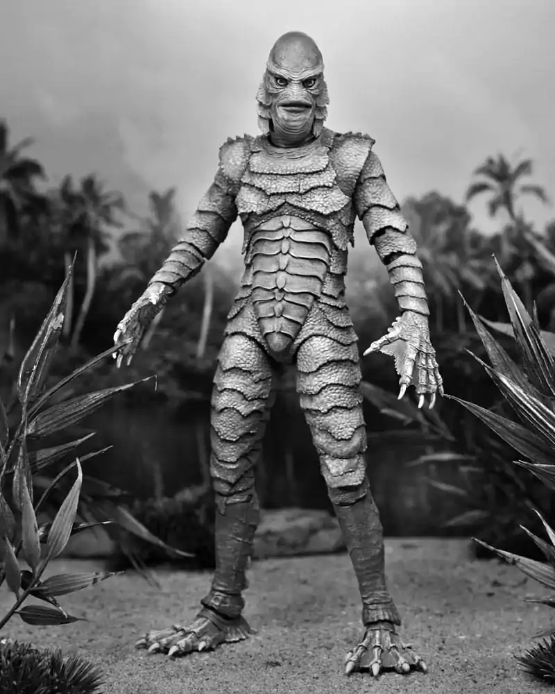 Universal Monsters Ultimate Creature from the Black Lagoon (B&W) akciófigura 18 cm termékfotó