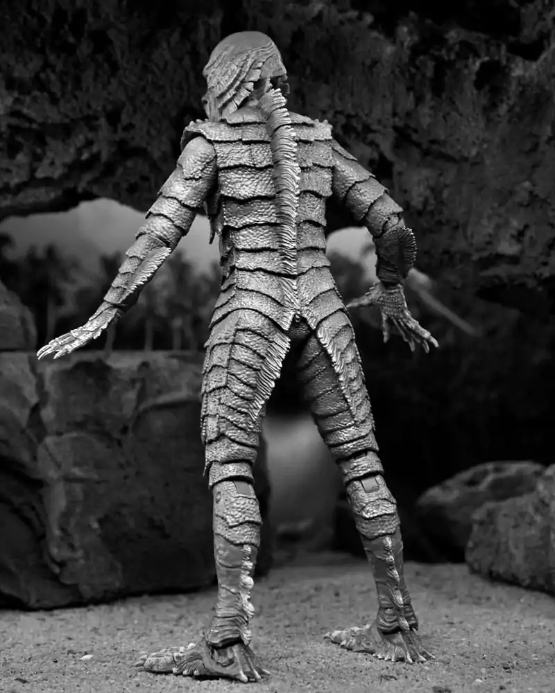 Universal Monsters Ultimate Creature from the Black Lagoon (B&W) akciófigura 18 cm termékfotó