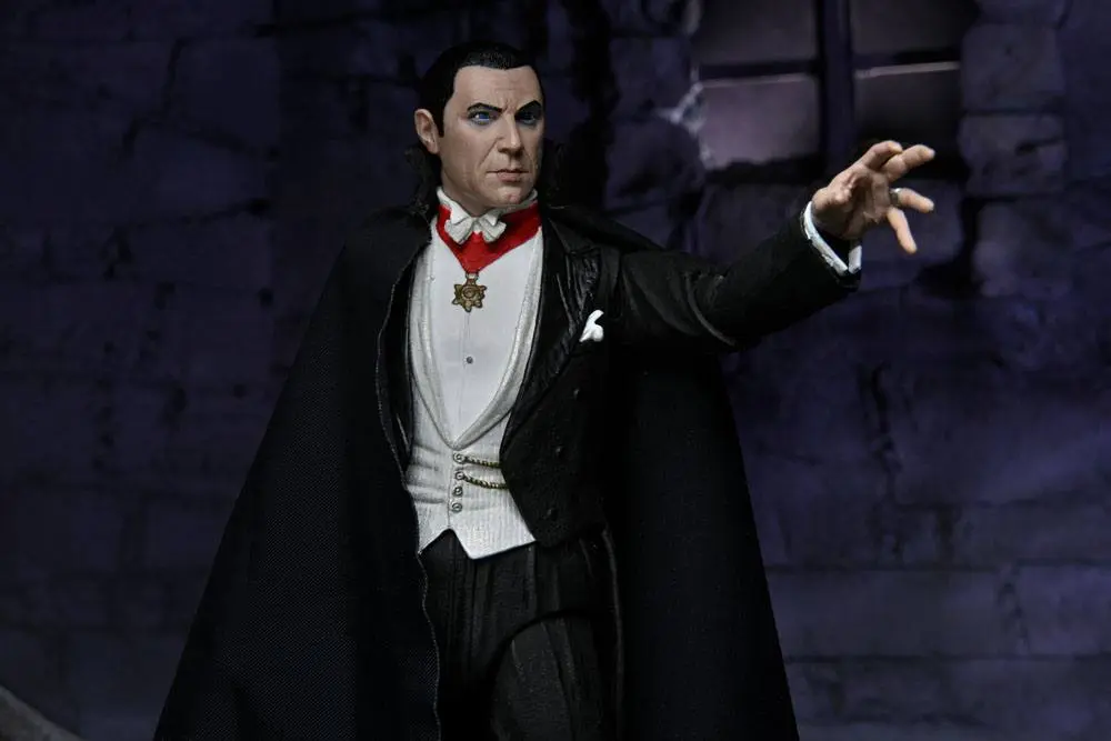 Universal Monsters Ultimate Dracula (Transylvania) akciófigura 18 cm termékfotó