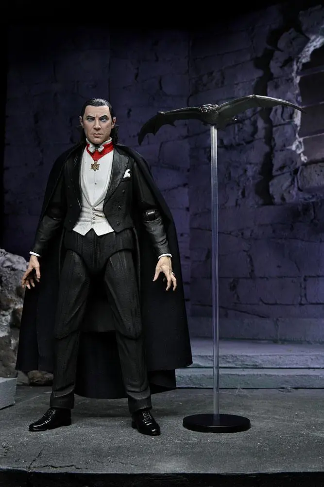 Universal Monsters Ultimate Dracula (Transylvania) akciófigura 18 cm termékfotó