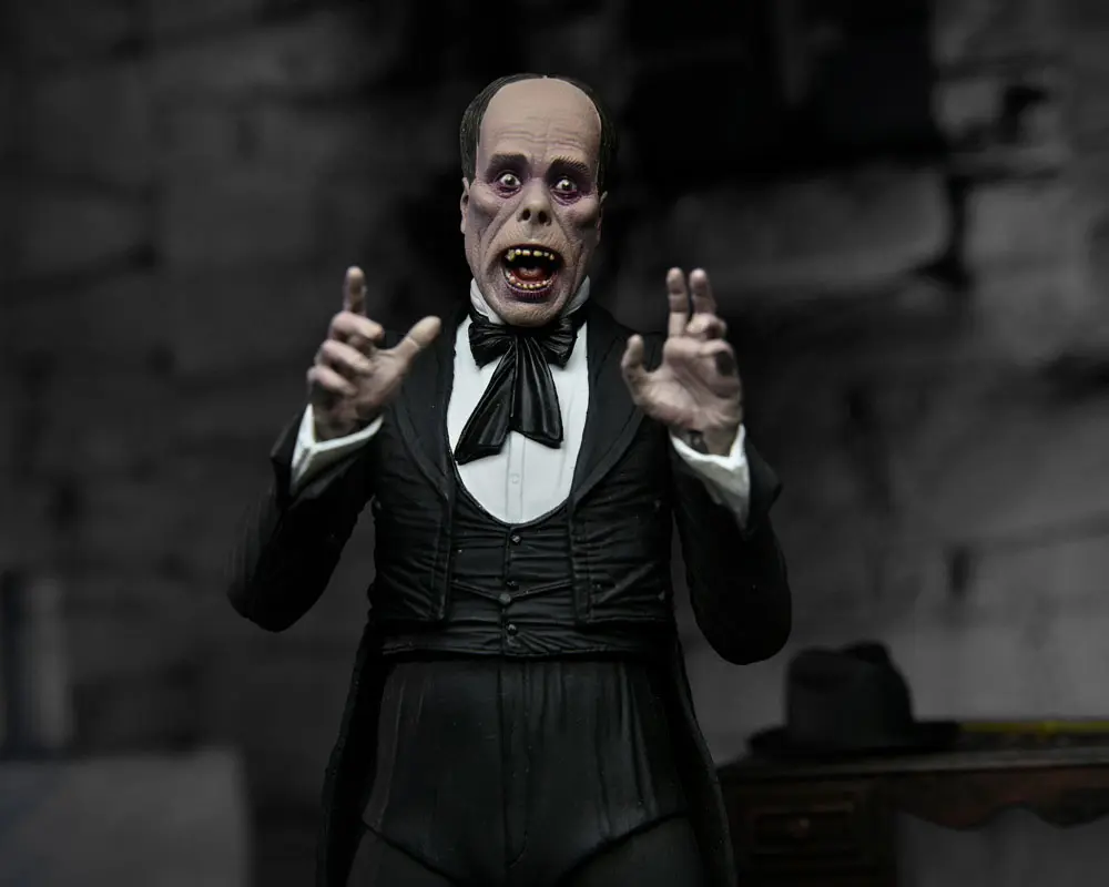Universal Monsters Ultimate The Phantom of the Opera (1925) akciófigura 18 cm termékfotó