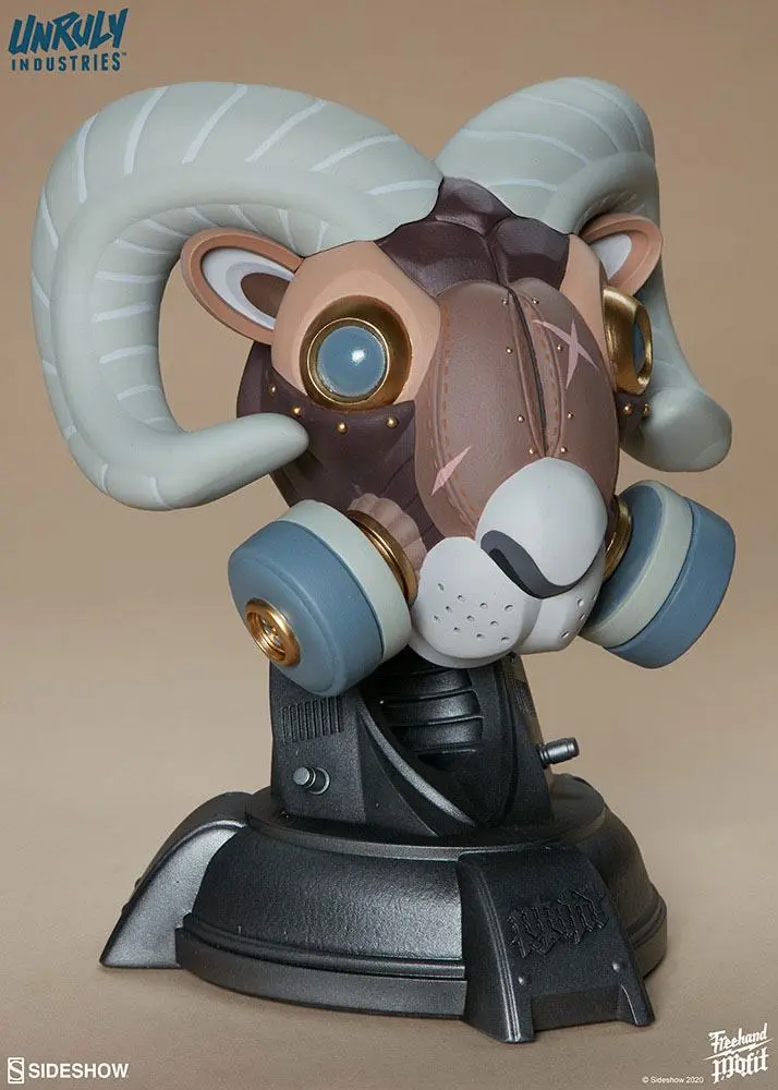 Unruly Designer Series Ram and Giraffe Guerilla Squadron Set by Freehand Profit mellszobor figurák 23 cm termékfotó