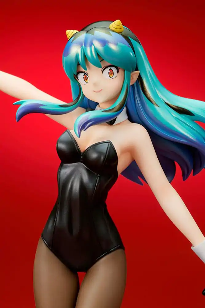 Urusei Yatsura 1/7 Lum Bunny Girl Ver. PVC szobor figura 25 cm termékfotó
