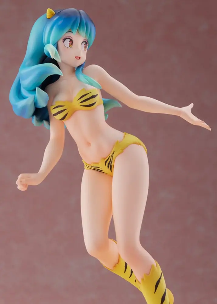 Urusei Yatsura 1/7 Lum PVC szobor figura 23 cm termékfotó