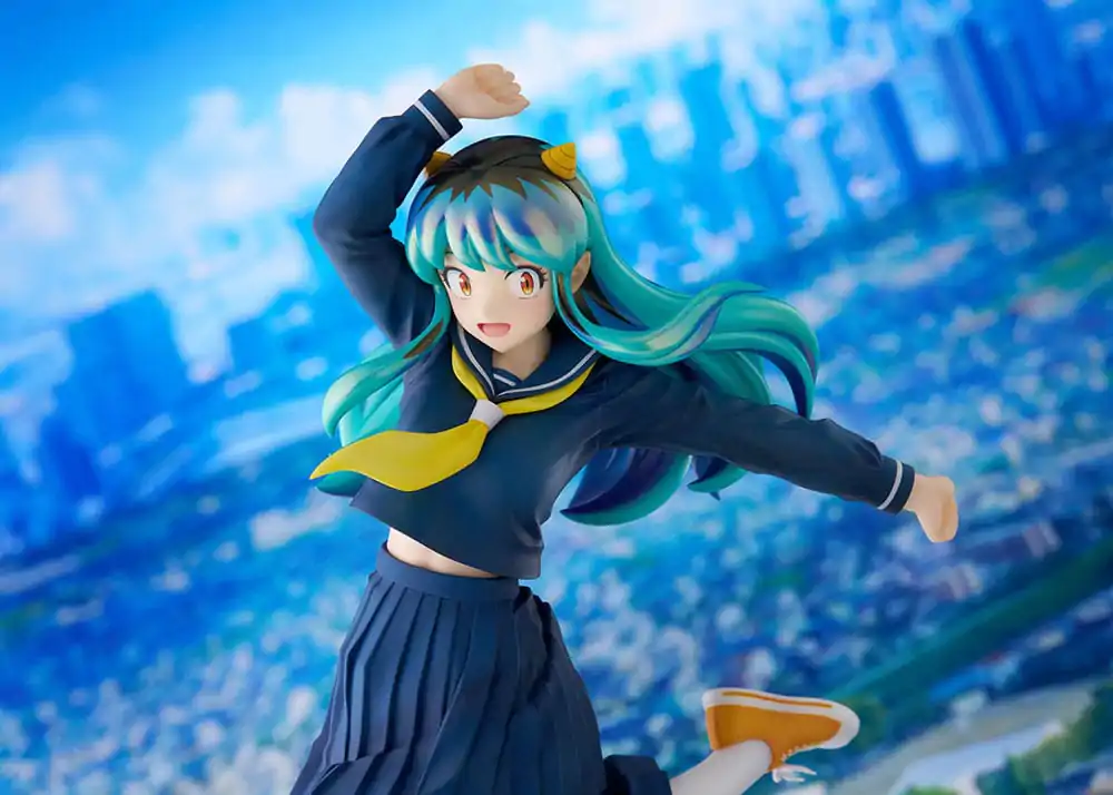 Urusei Yatsura 1/7 Lum Uniform Ver. PVC szobor figura 28 cm termékfotó