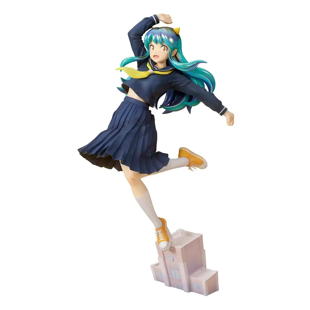 Urusei Yatsura 1/7 Lum Uniform Ver. PVC szobor figura 28 cm termékfotó