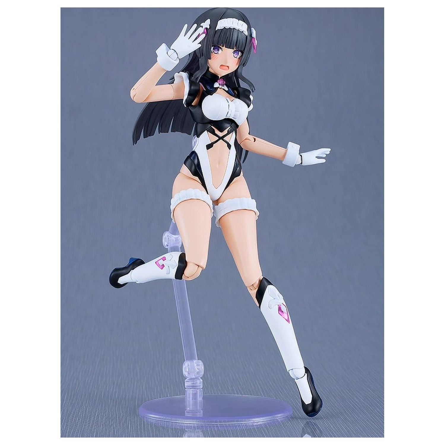 Valkyrie Tune Plamatea Erika = Stradivari Műanyag modell készlet 16 cm    termékfotó