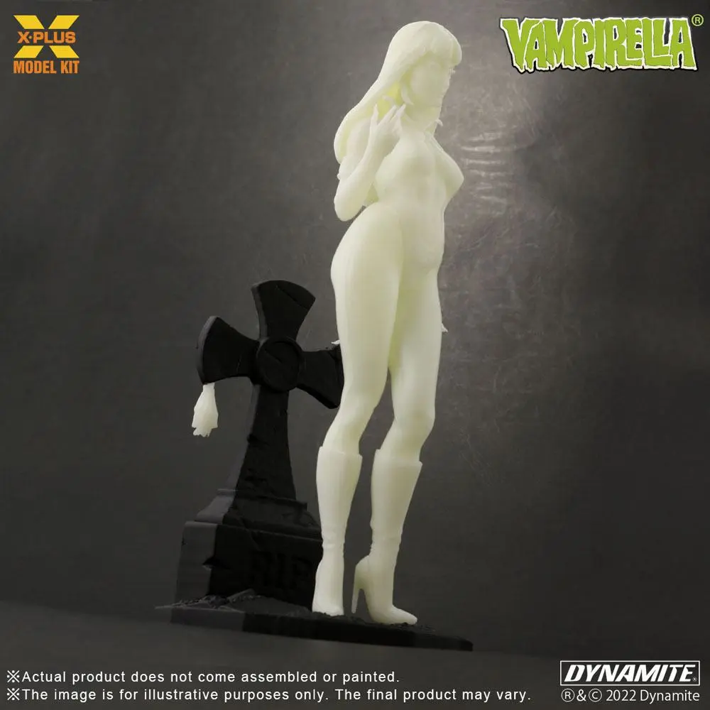 Vampirella 1/8 Vampirella Glow in the Dark Version Műanyag modell készlet 23 cm termékfotó