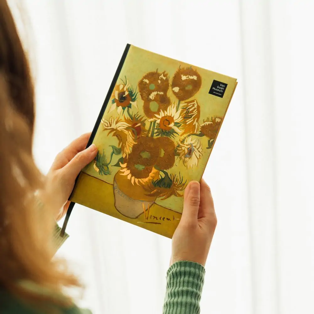 Van Gogh Museum A5 jegyzetfüzet és toll csomag termékfotó