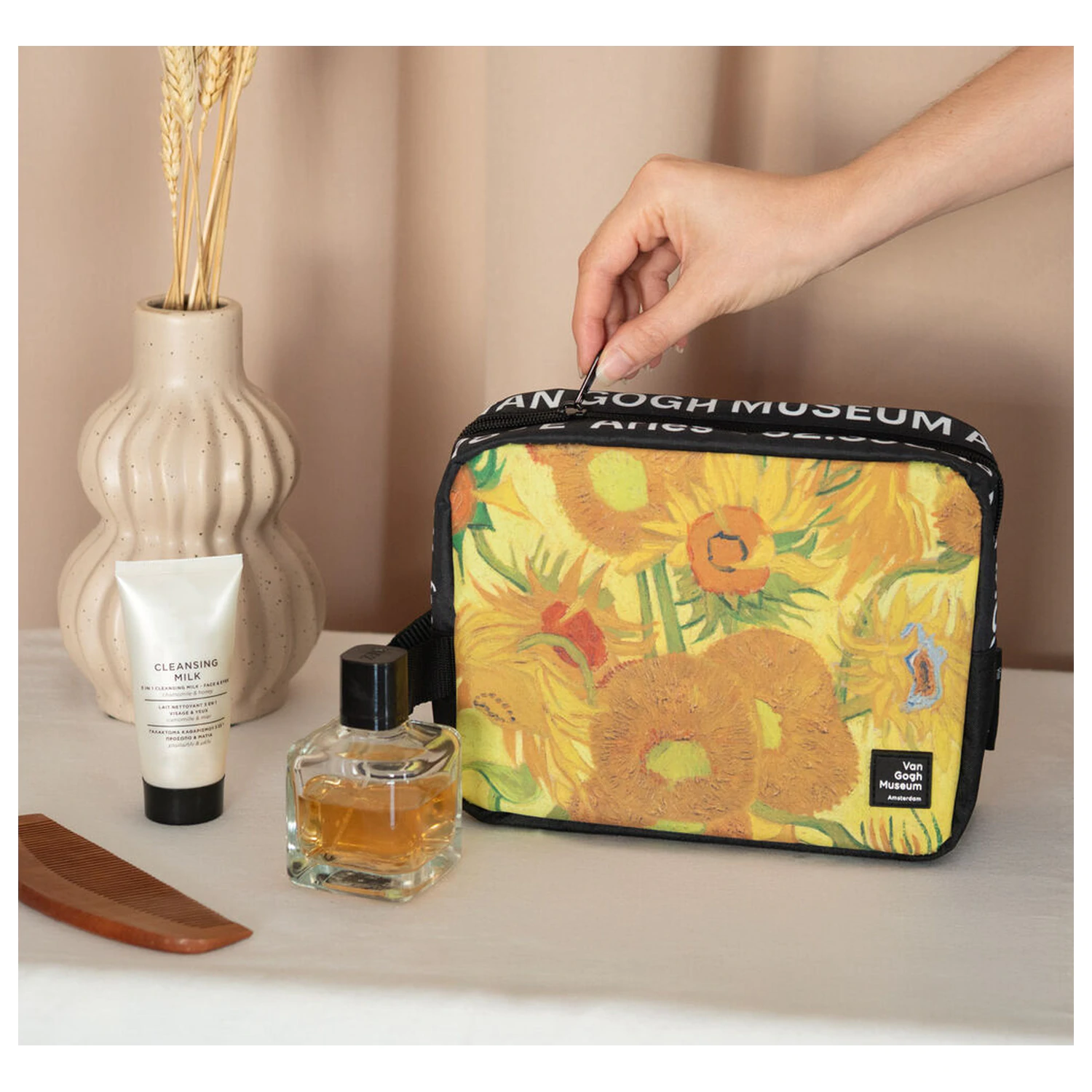 Van Gogh Museum neszeszer táska termékfotó