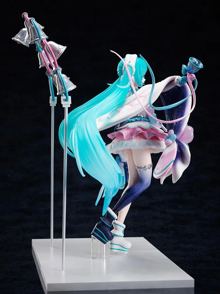 Vocaloid 1/7 Miku Hatsune Magical Mirai 2020 Winter Festival Ver. PVC szobor figura 23 cm termékfotó