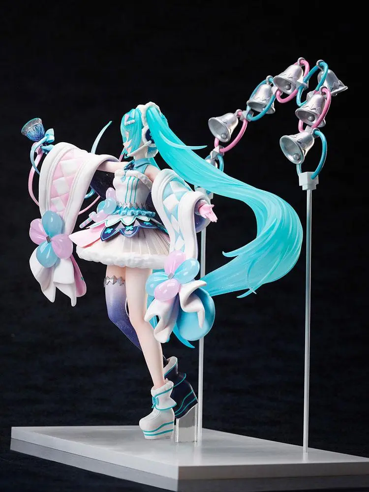 Vocaloid 1/7 Miku Hatsune Magical Mirai 2020 Winter Festival Ver. PVC szobor figura 23 cm termékfotó