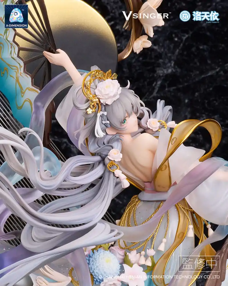 Vsinger 1/7 Vsinger Luo Tianyi The Flowing Moonlight PVC szobor figura 31 cm termékfotó