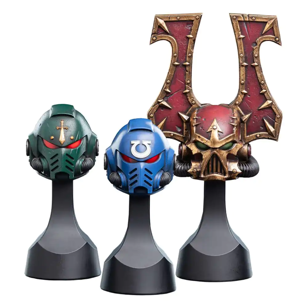 Warhammer 40,000 1/4 Ultramarines Helm replika 12 cm termékfotó