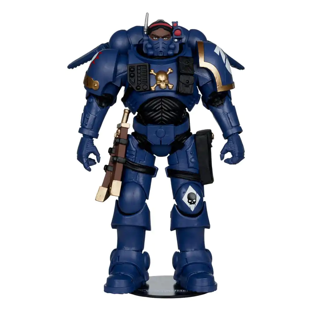 Warhammer 40,000 Lieutenant in Phobos Armor (Ultramarines) akciófigura 18 cm termékfotó