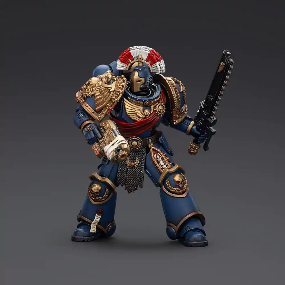 Warhammer 40,000: Space Marine 2 Ultramarines Relic Secundus Armour akciófigura 20 cm termékfotó