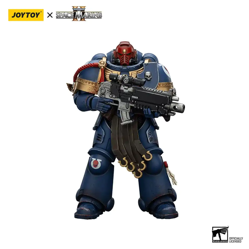 Warhammer 40,000: Space Marine 2 Ultramarines Sergeant Gadriel Collectors Edition akciófigura 13 cm termékfotó