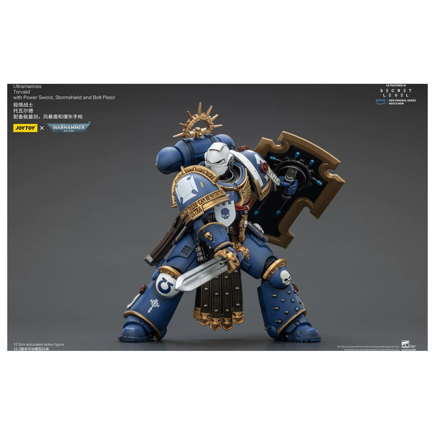 Warhammer 40,000 Ultramarines Torvald with Power Sword, Stormshield and Bolt Pistol akciófigura 13 cm termékfotó