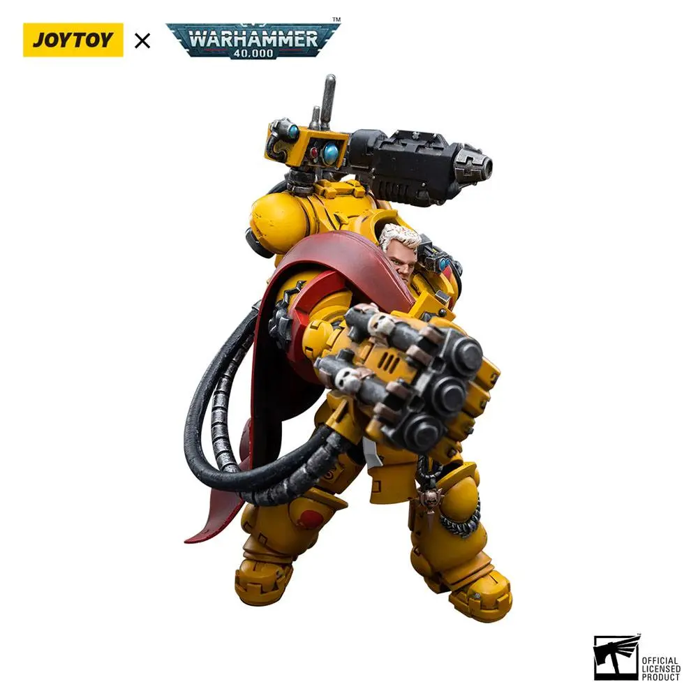 Warhammer 40k 1/18 Imperial Fists Third Captain Tor Garadon akciófigura 13 cm termékfotó
