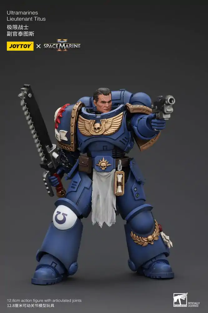 Warhammer 40k 1/18 Uitramarines Lieutenant Titus akciófigura 13 cm termékfotó