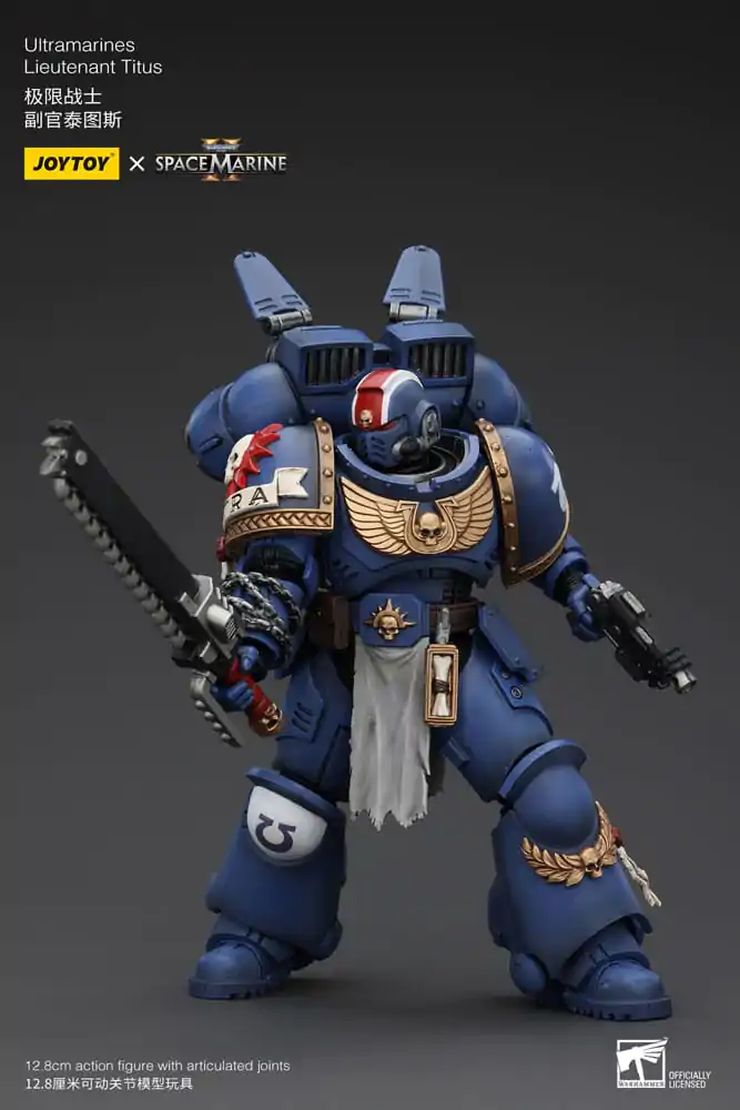 Warhammer 40k 1/18 Uitramarines Lieutenant Titus akciófigura 13 cm termékfotó