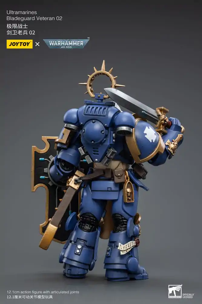 Warhammer 40k 1/18 Ultramarines Bladeguard Veteran 02 akciófigura 12 cm termékfotó
