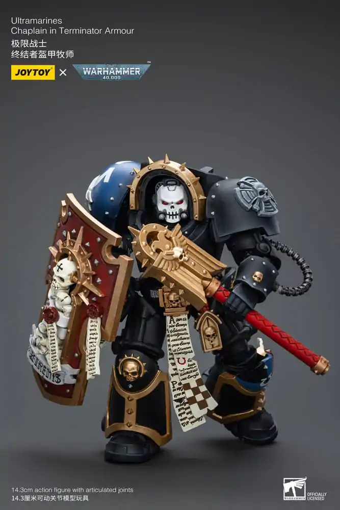 Warhammer 40k 1/18 Ultramarines Chaplain in Terminator Armour akciófigura 12 cm termékfotó