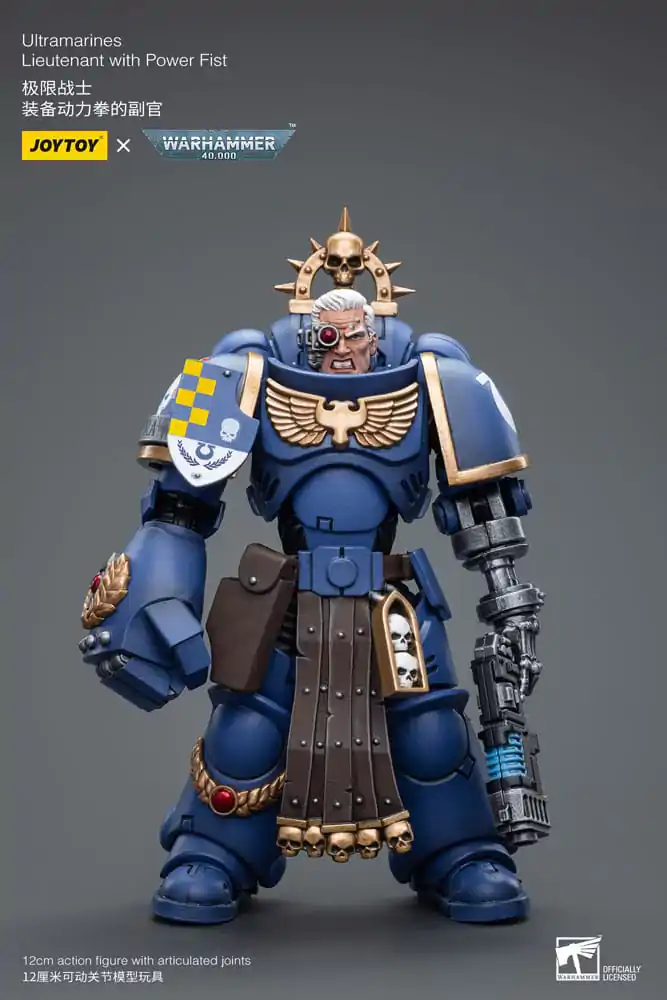 Warhammer 40k 1/18 Ultramarines Lieutenant with Power Fist akciófigura 12 cm termékfotó