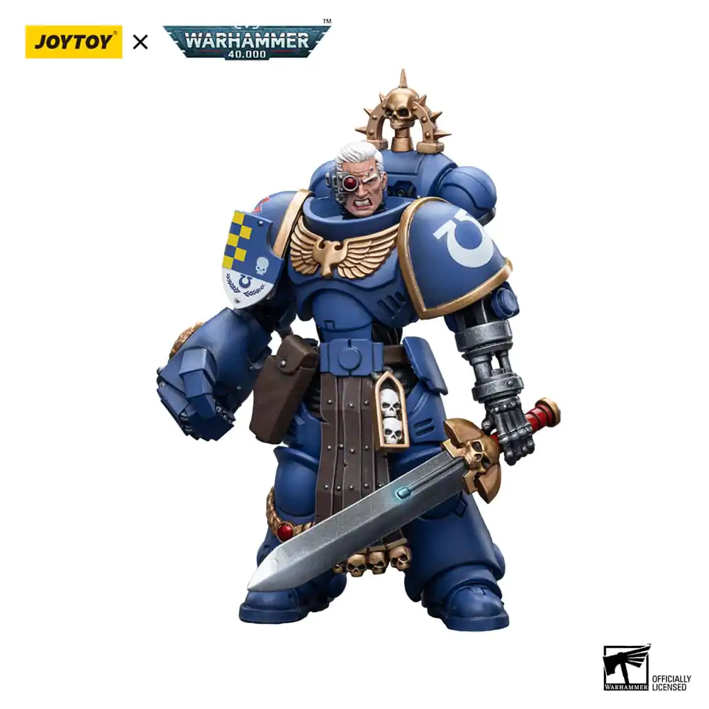 Warhammer 40k 1/18 Ultramarines Lieutenant with Power Fist akciófigura 12 cm termékfotó