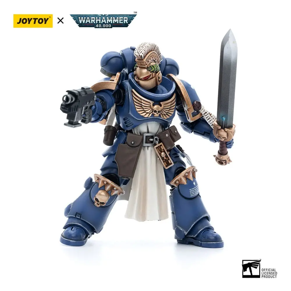 Warhammer 40k 1/18 Ultramarines Primaris Company Champion Brother Parnaeus akciófigura 12 cm termékfotó